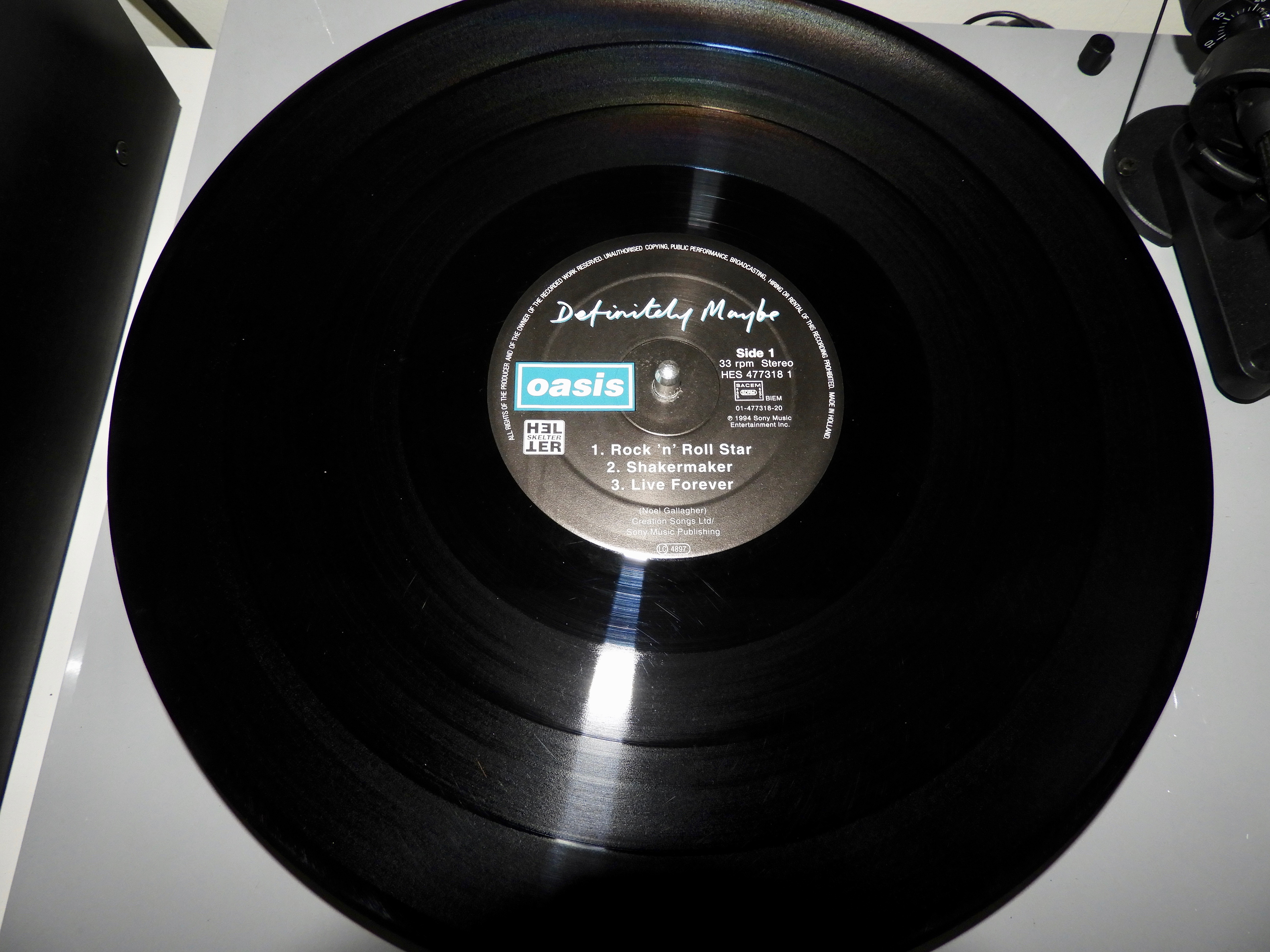 for mig der At redigere Vinyl love: Oasis “Definitely maybe” – My (life in) music lists